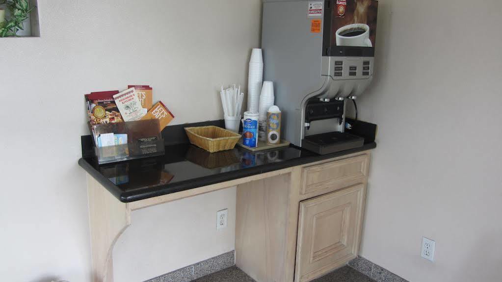 Camelot Inn & Suites Highway 290/Northwest Freeway Jersey Village Zewnętrze zdjęcie